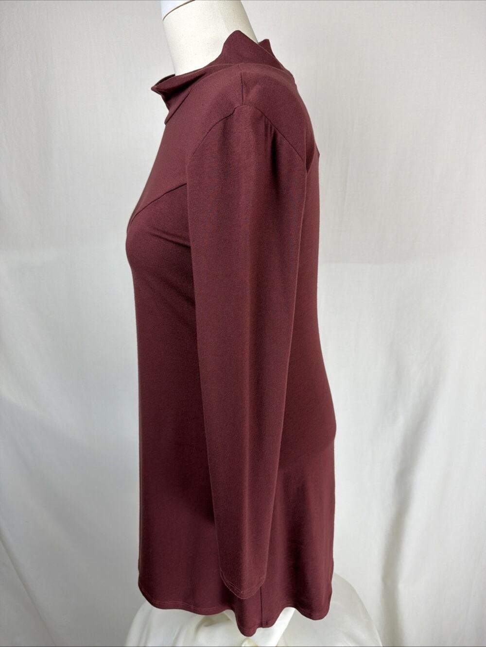 NWT Chalet M63857 "Jean" Maroon Long Sleeve Mock Neck Long Tunic USA#0732 MED